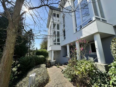 HENNEF GEISTINGEN tolles, helles Reihenhaus, 3 Zi. mit ca. 83 m² Wfl., West-Terrasse und TG-Platz
