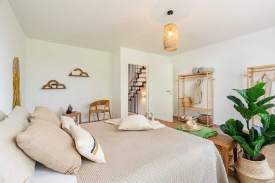 AB SOFORT: Moderne Doppelhaushälfte mit Garten, Tiefgarage und zusätzlicher Wohnfläche im Keller