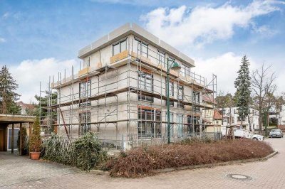 Modernes Familienparadies: Neubau-Doppelhaushälfte mit umlaufender Dachterrasse