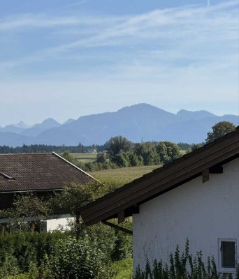 **Erstbezug** Exklusive 4-Raum-Maisonette-Wohnung mit Bergpanorama