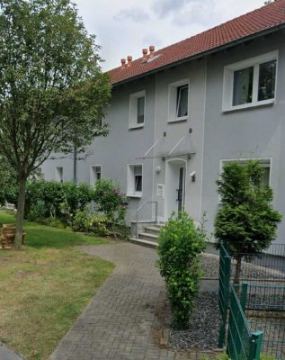 Moderne EG-Wohnung mit großer Terrasse und Garten
