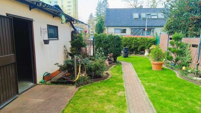 Modernisiertes Reihenendhaus in zentraler Lage
von Spandau am Falkenhagener Feld
