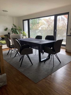 Stilvolle, neuwertige 4‑Zimmer Wohnung mit Südbalkon in Darmstadt-Eberstadt