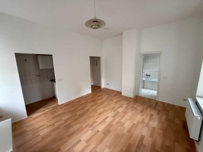 Wunderschöne Hochparterre-Wohnung in Gera-Debschwitz-West