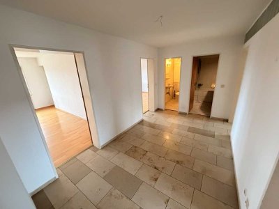 -Reserviert-3-Zimmer Wohnung - Freiburg-Am Bischofskreuz
