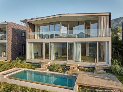Modernes Architektenhaus in wunderschöner Aussichtslage mit Pool