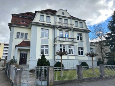 Repräsentative 200 qm Wohnung (Gewerbe/Privatnutzung) in renovierter Jugendstil Villa am Kurpark