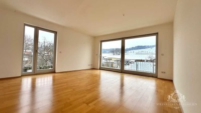 SOFORT BEZUGSFREIE 4 RAUM-WOHNUNG MIT SONNENBALKON & PKW-STELLPLATZ IN RUHIGER LAGE VON FREITAL