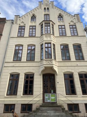 Lichtdurchflutete 2-Zimmer Wohnung im Herzen der Stadt