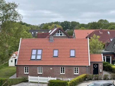 Kernsaniertes Haus am Meer! Einzigartiges EFH direkt am Seedeich Horumersiel (s. Video)