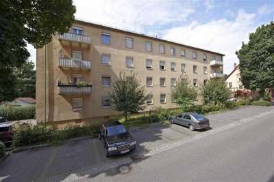 Ziehen Sie ein in Ihre frisch sanierte 3-Zimmer Wohnung !