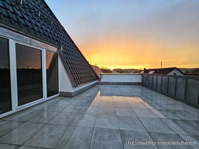 Stilvolles Penthouse mit puristischer Formensprache, Fernsicht und großer Dachterrasse