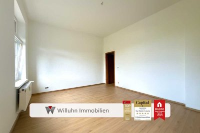 Großzügige 3 Raum Wohnung mit Einbauküche und Tageslichtbad