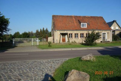 Zweifamilienhaus 06667 Goseck großes Grundstück 1688 qm beinh. zus.Baugrund