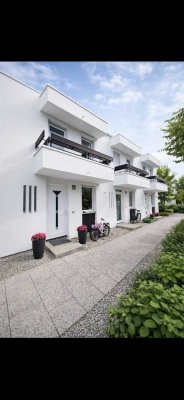 Provisionsfrei-Wie ein eigenes Haus, kernsarniert und Top gepflegte Maisonette!