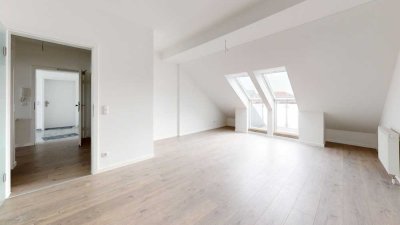 Erstbezug in den RUCHHEIMER HÖFEN - Kompakte  2-Zimmer-DG-Wohnung mit Balkon
