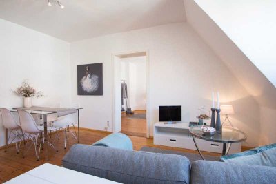 Sehr gemütliche Dachgeschosswohnung mit Wohnküche und Kaminofen