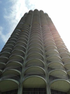 KNIPFER`S IMMOBILIENSCHÄTZE - Seltene Gelegenheit - Wohnungspaket im Hotelturm zum Kauf!