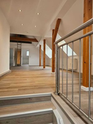 Wohnen am Gerricusplatz - Erstbezug nach Sanierung - 3 Zimmer Wohnung - kein Balkon