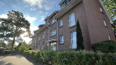 Charmant geschnittene Dachgeschosswohnung mit Balkon und KFZ-Stellplatz