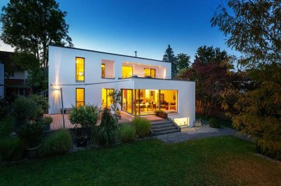 Den Pilsensee vor der Tür: Stilvolles Architektenhaus mit Wärmepumpe und PV