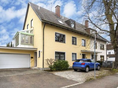PROEIGENTUM: 3-Parteien-DHH + Büro + Doppelgarage, 8 Zimmer, 3 Bäder zur Kapitalanlage
