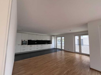 Attraktive und geräumige 2-Zimmer Wohnung am Fuße des Michelsberg