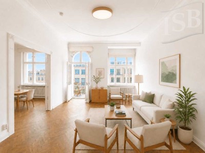 Herrschaftlich und sonnig: 4 Zi.-Altbauwohnung im 4.OG mit viel Charme und Balkon