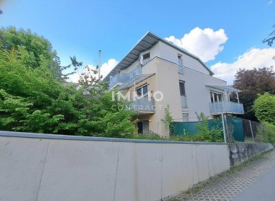 Sonnige Singlewohnung mit Balkon in ruhiger Lage - Schwimmschulkai 96 Top 12