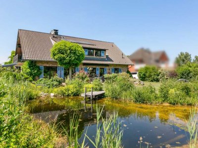 Luxus-Einfamilienhaus: Ca. dicke 47 cm Außenwände, top Energiewerte und Pferdekoppel in Ahrensfelde