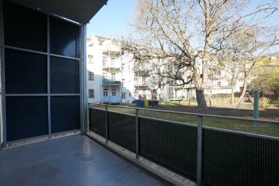 Große 2-Raum-Raum-Erdgeschoss-Wohnung am Schlobigpark