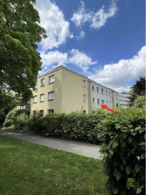 Frisch sanierte, moderne 2-Zi. Wohnung in top Lage Nähe SI Zentrum