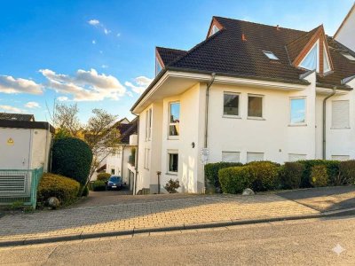 Sehr ruhige und exkl. 3 Zimmer-Wohnung Hochpaterre - für Kapitalanleger