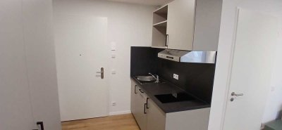Erstbezug - 1-Zimmer-Studenten-Apartment möbliert