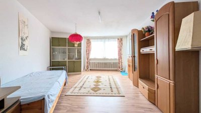 Helle und ruhige 2-Zimmer-Wohnung mit Balkon mit guter Infrastruktur
