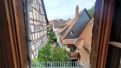 Freistehendes Haus in Hofheims Altstadt, sofort frei