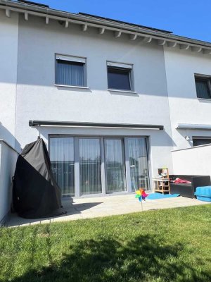 "Modernes Reihenmittelhaus mit Wohlfühlfaktor – Baujahr 2016, ca. 144 m² Wohnfläche + PV-Anlage"