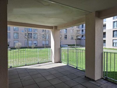 Moderne 4-Zimmer Erdgeschosswohnung mit Terrasse und Loggia