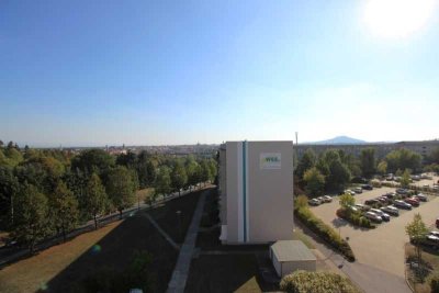 Schöne 2-Raum Wohnung mit Weitblick!