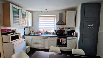 helle ansprechende 5-Zimmer-Wohnung in Neckarbischofsheim