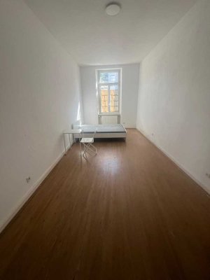 Möblierte 4-Zimmer-Wohnung für Handwerker | Komplett ausgestattet inkl. Küche