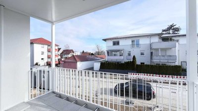 NEU am Markt: Erstbezug einer großen 2 ZKB mit Balkon, Einbauküche u. Wallbox in der TG ab 01.03.26