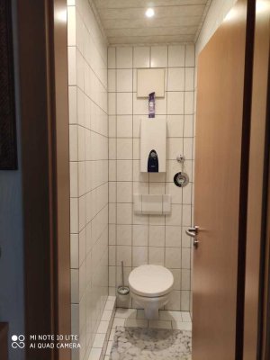 Stilvolle, gepflegte 5-Zimmer-Wohnung mit gehobener Innenausstattung mit EBK - OHNE PROVISION