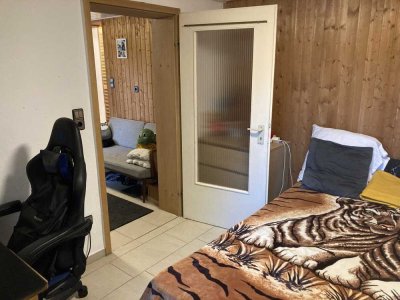 Helle 2-Zimmer Wohnung mit Gartenmitbenutzung in Kassel-Kirchditmold