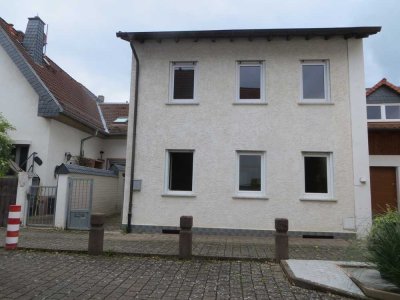 Nettes renoviertes Haus in der Alzeyer-Innenstadt