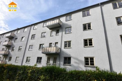 **Gemütliche 2-Raum-Wohnung im Heimgarten mit Balkon und EBK**