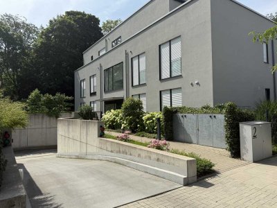 Wohnen im Grünen - Hochwertige Gartenwohnung in begehrter Lage von Essen-Heidhausen