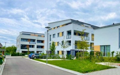 Sonnige 4,5 Zi. im Gartencarré, Einbauküche, Aufzug, Tiefgarage (mit E-Wallbox) u. Stellplatz