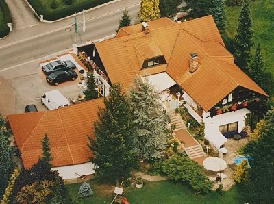 Schicke 3-Zimmer Dachgeschosswohning mit Balkon in Ebersdorf bei Coburg