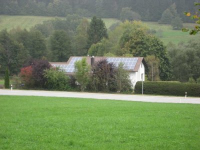Einfamilienhaus mit Einliegerwohn.ung in exklusiver Außenbereichslage in Zwiesel (Bayer. Wald)
